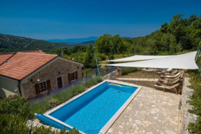 Отель Villa Vallis  Брибир